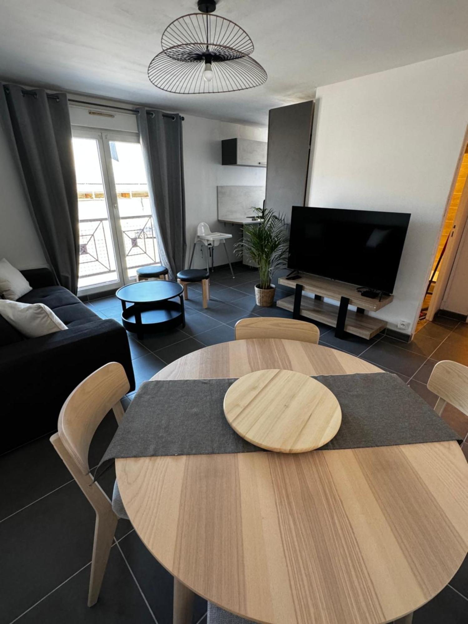 Au Coeur De Port Apartment ภายนอก รูปภาพ