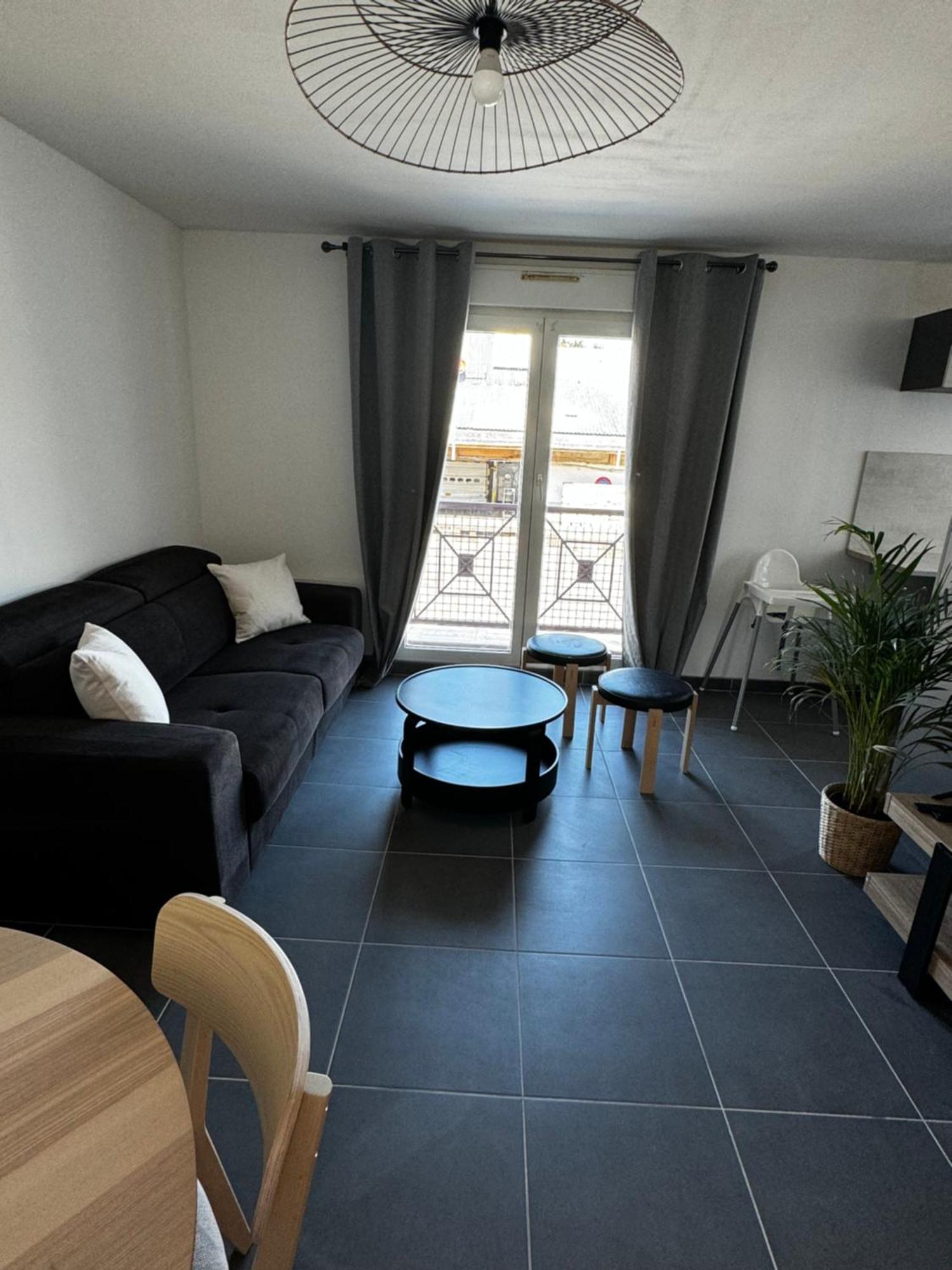 Au Coeur De Port Apartment ภายนอก รูปภาพ